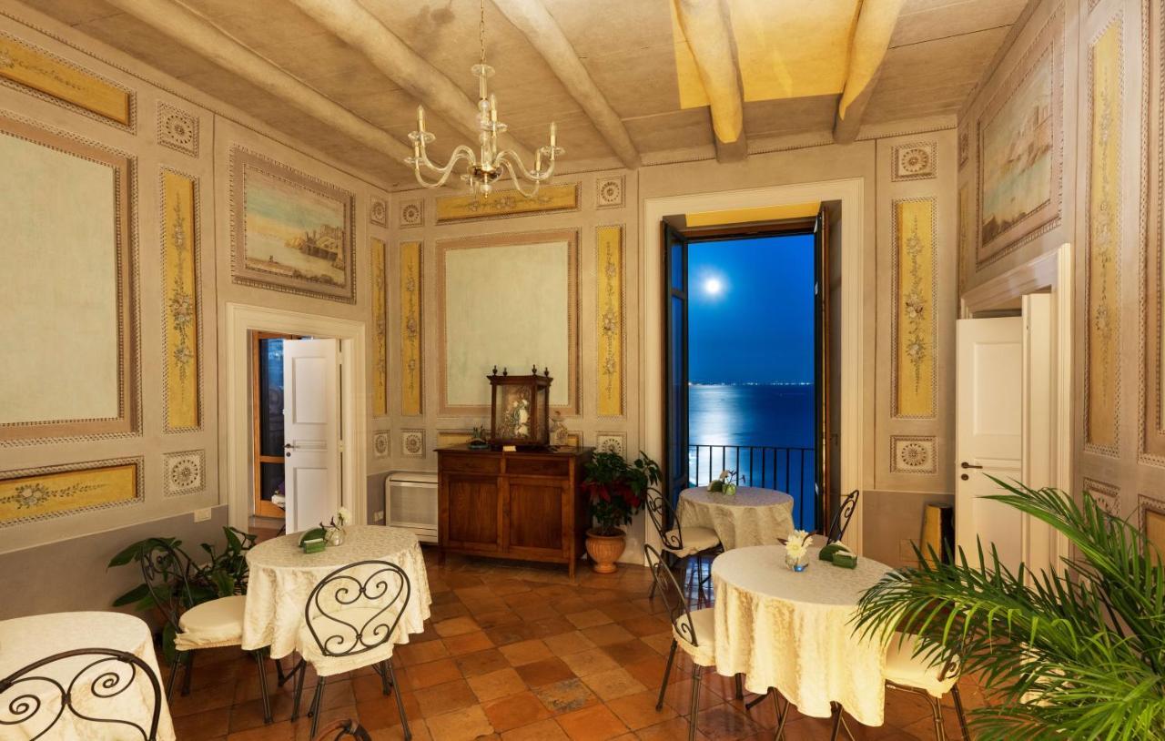 Palazzo Suriano Heritage Hotel Vietri Esterno foto