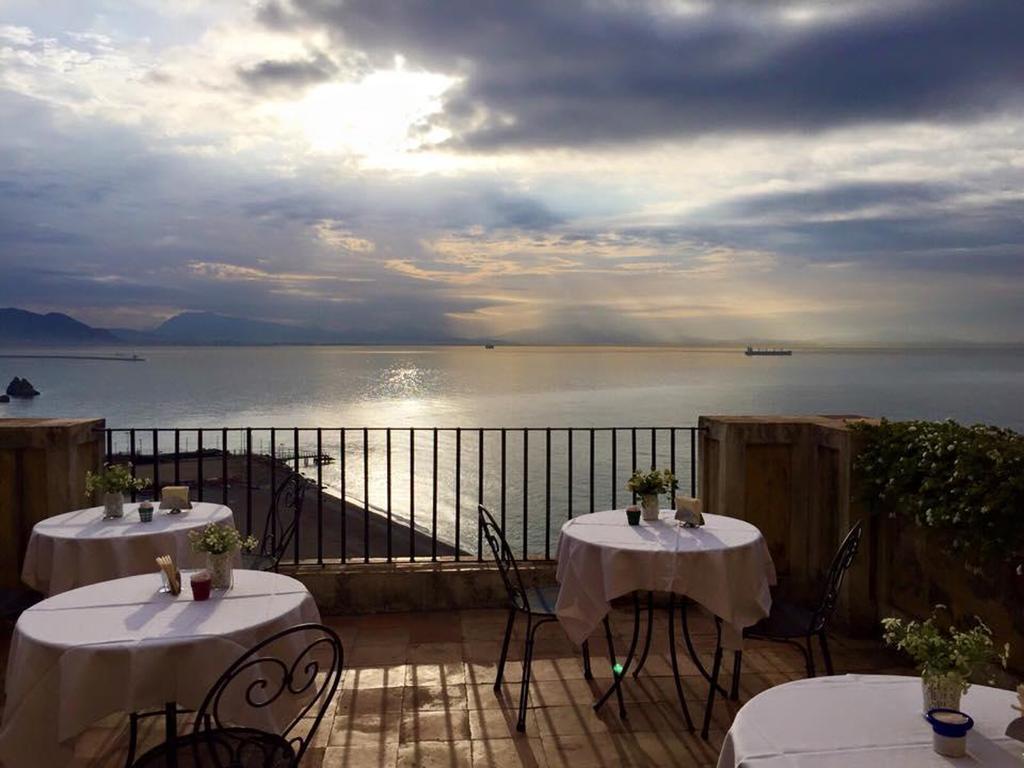 Palazzo Suriano Heritage Hotel Vietri Esterno foto
